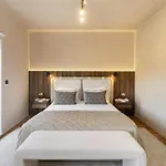 Whome Dream Unmatched Elegance And Comfort Lissabon