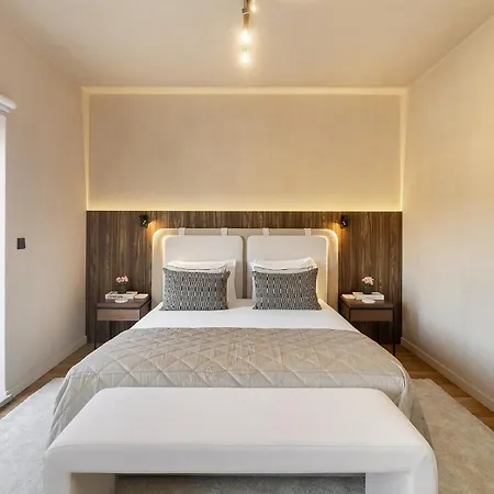 Whome Dream Unmatched Elegance And Comfort ליסבון