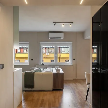 Whome Dream Unmatched Elegance And Comfort Apartment *